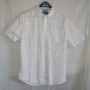 American Rag White Button Shirt with Red and Blue Pattern